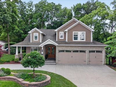 230 Barter Ave
