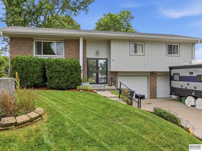 3255 S 130th Cir