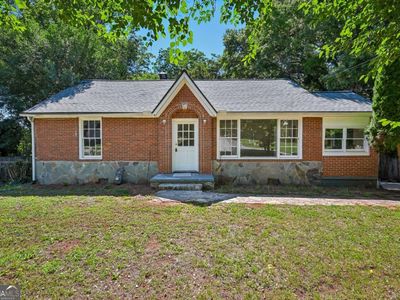 523 Ashburton Ave