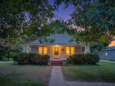 538 W 5th St
