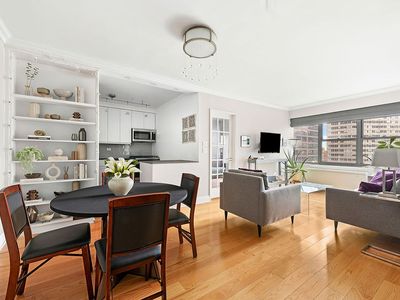 400 E 56th St APT 19O