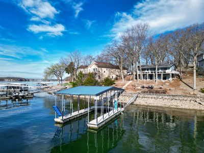 110 Old English Point