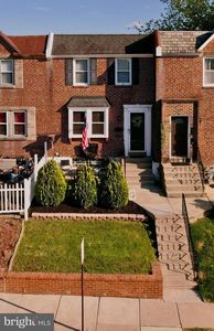 3858 Berkley Ave