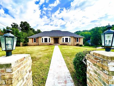 1520 Auman Dr
