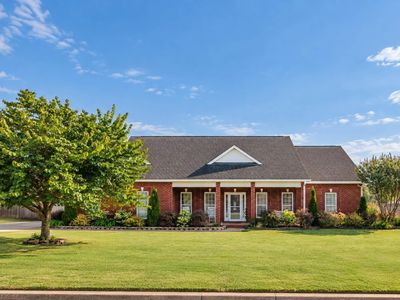 152 Addington Dr