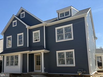 406 Longwood Dr