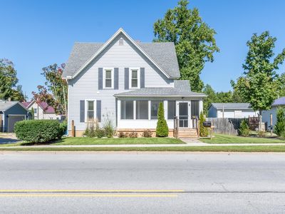 900 W Maumee St