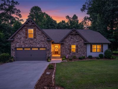 201 Hearthstone Dr