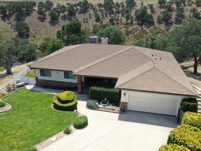 19301 Moon Dr