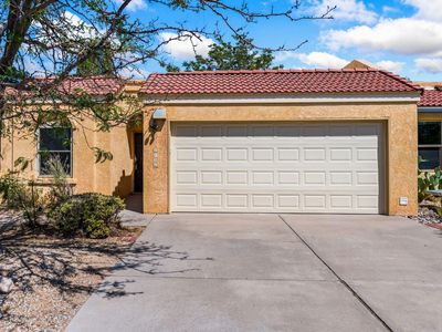 2738 El Tesoro Escondido NW