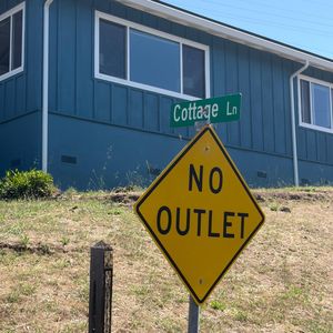 34 Cottage Ln