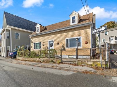 22 Taylor St #1
