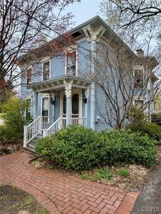 33 Elbridge St