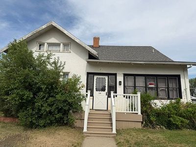 213 3rd Ave SW