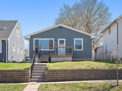 264 Curtice St W
