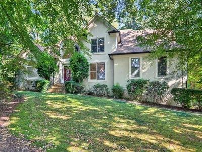 2024 Greyfield Dr NW