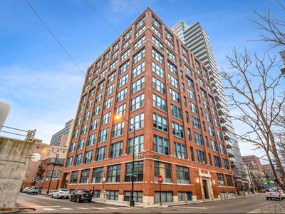 124 W Polk St APT 605