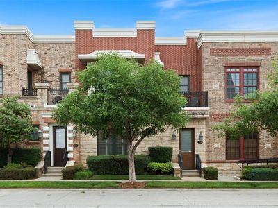 214 Russell M Perry Ave