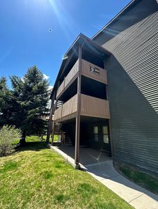 6861 N 2200 W APT 9R