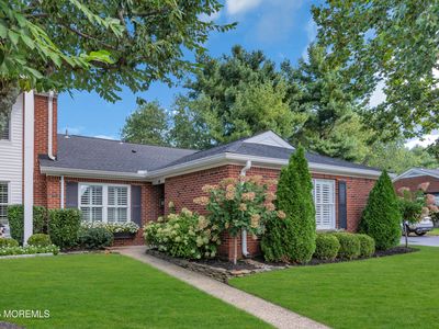 10 Dogwood Court