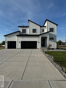 4803 E Miles Dr