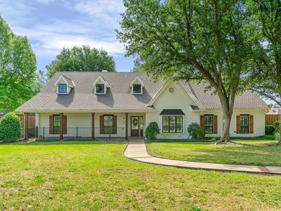 3511 Woodcrest Ct
