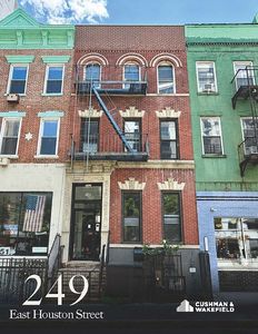 249 E Houston St