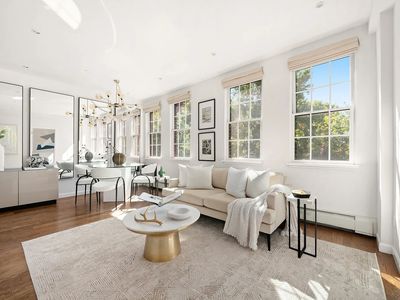 407 E 12th St APT 3FE