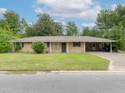200 Foreman Dr