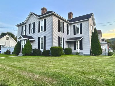303 Rosemont Ave