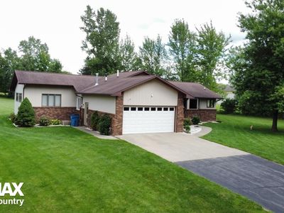 1070 N Morrish Rd