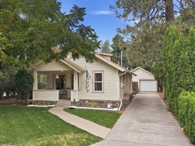 1423 E 36th Ave