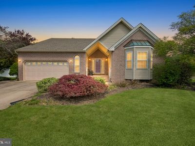 2 Vincent Dr