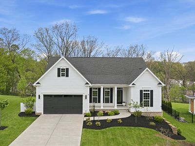 333 Crest Ln