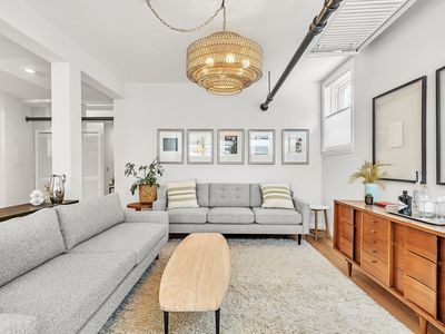 12 Gibbs St APT B