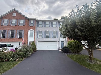 129 Unity Sq