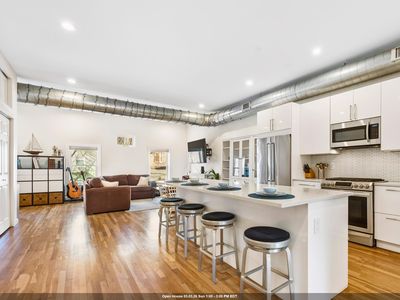 325 5th St #3