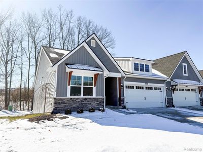 1079 Camellia Cir #33