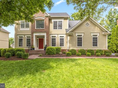 8020 Amsterdam Ct
