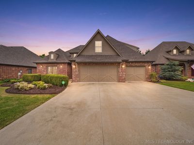 10934 S 77th East Ave