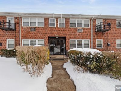 1628 Valley St APT 2A