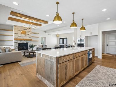 21512 E Cir