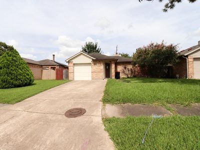9207 Lynchester Dr