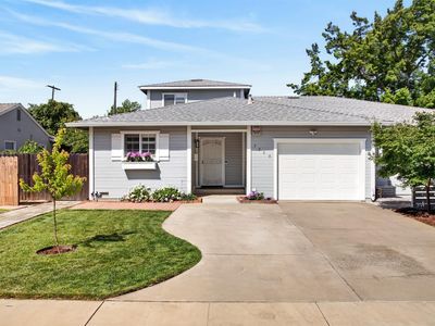 5200 Virginia Way
