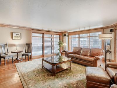 1551 Larimer Street #404