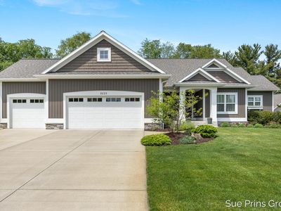 8429 Pinecroft Ct