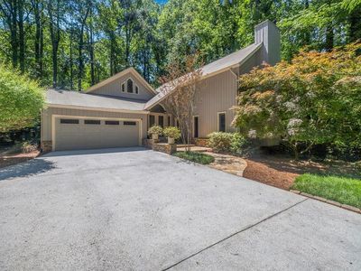 1061 Winding Branch Cir