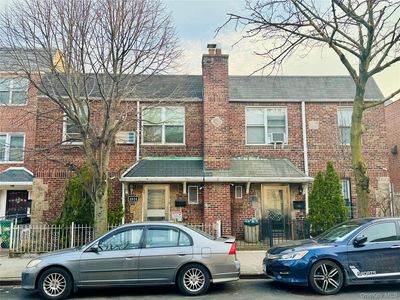 40-24 Aske Street