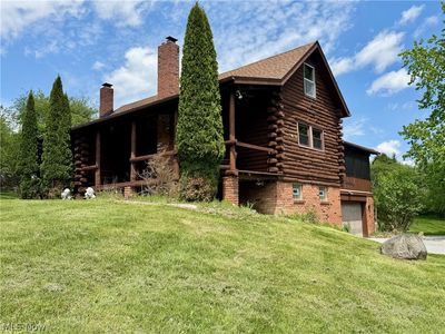 Property at 13665 Clover Lake Dr, Chardon, OH