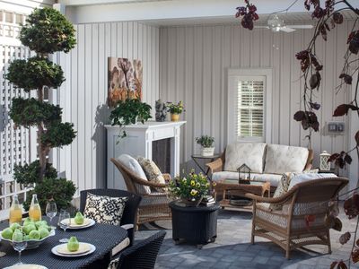 14 Firefly Point